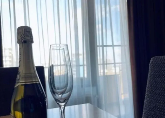 Zenstay Summerland Mamaia