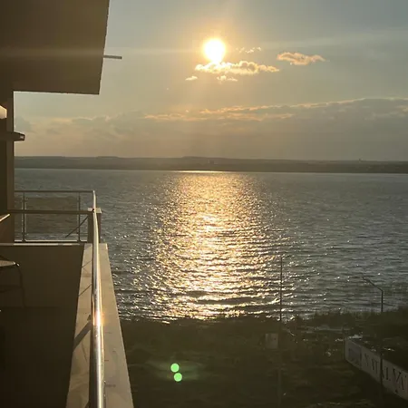 Zenstay Summerland * Мамая