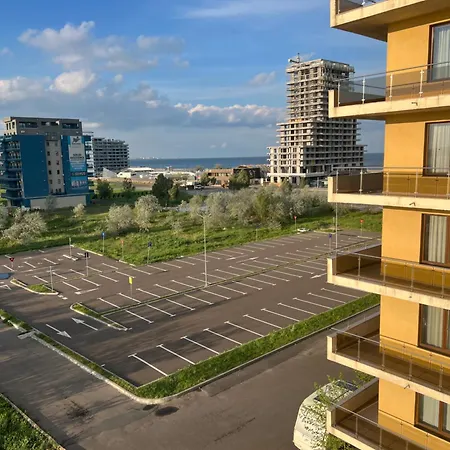 Zenstay Summerland Мамая